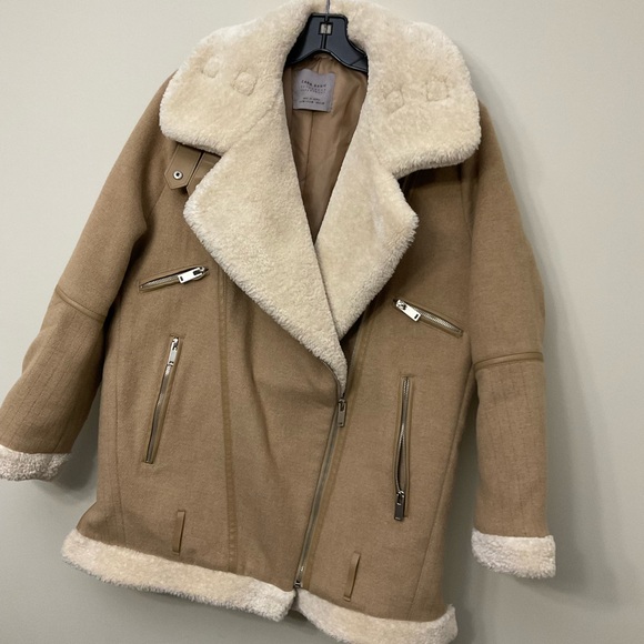 Zara Jackets & Blazers - Zara Faux Fur Shearling and Suede Aviator Bomber Jacket Tan Beige Medium